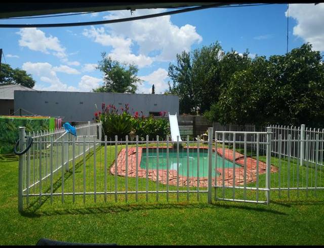 4 BEDROOM HOUSE FOR SALE IN FREEMANSVILLE